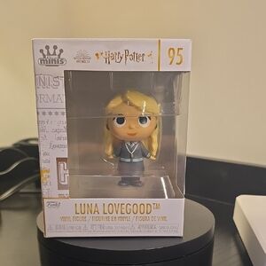 Funko Luna Lovegood Figure with Blonde Hair and Blue Outfit